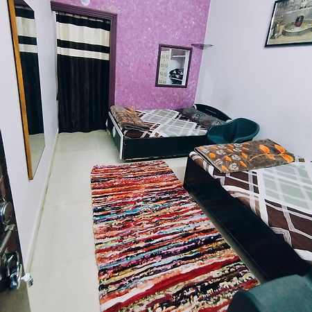 Kalpeshwar Homestay اوجاين المظهر الخارجي الصورة