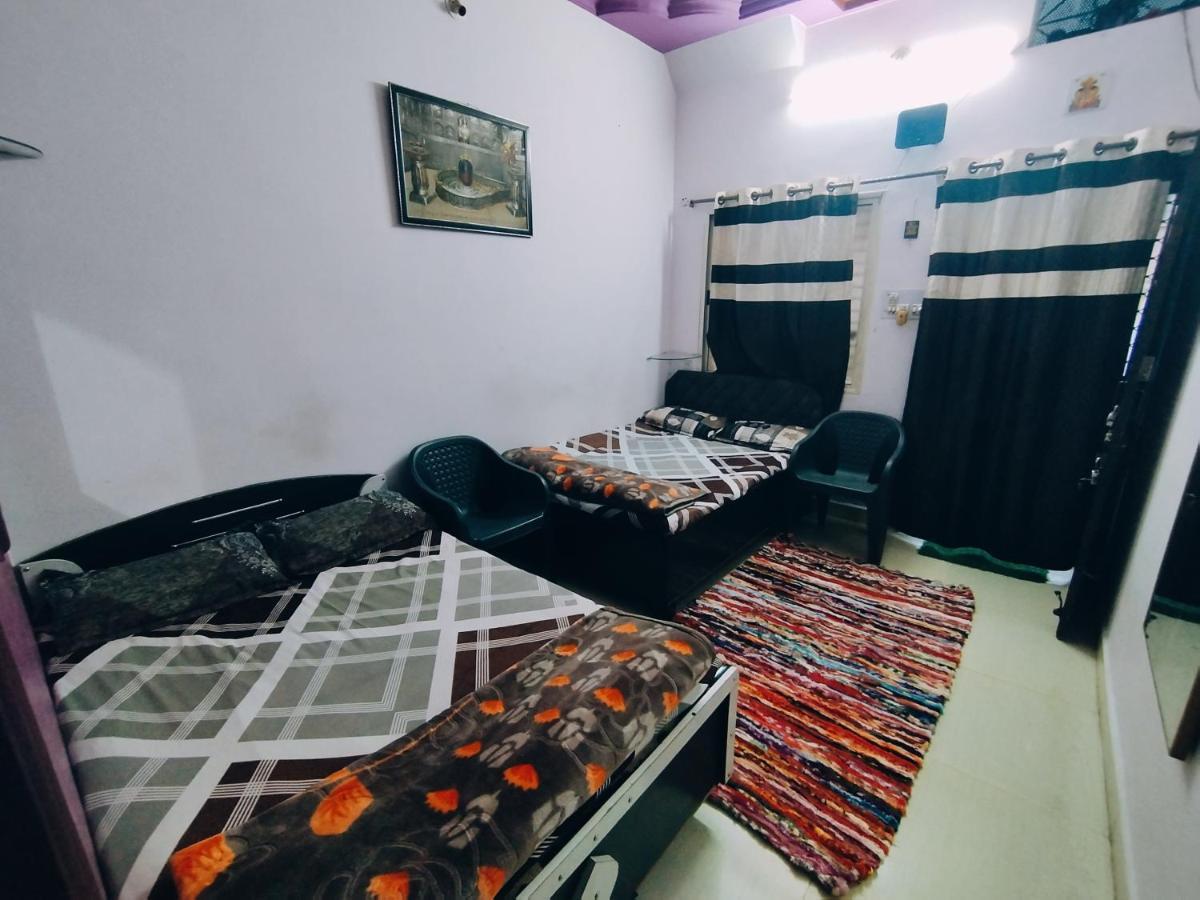 Kalpeshwar Homestay اوجاين المظهر الخارجي الصورة