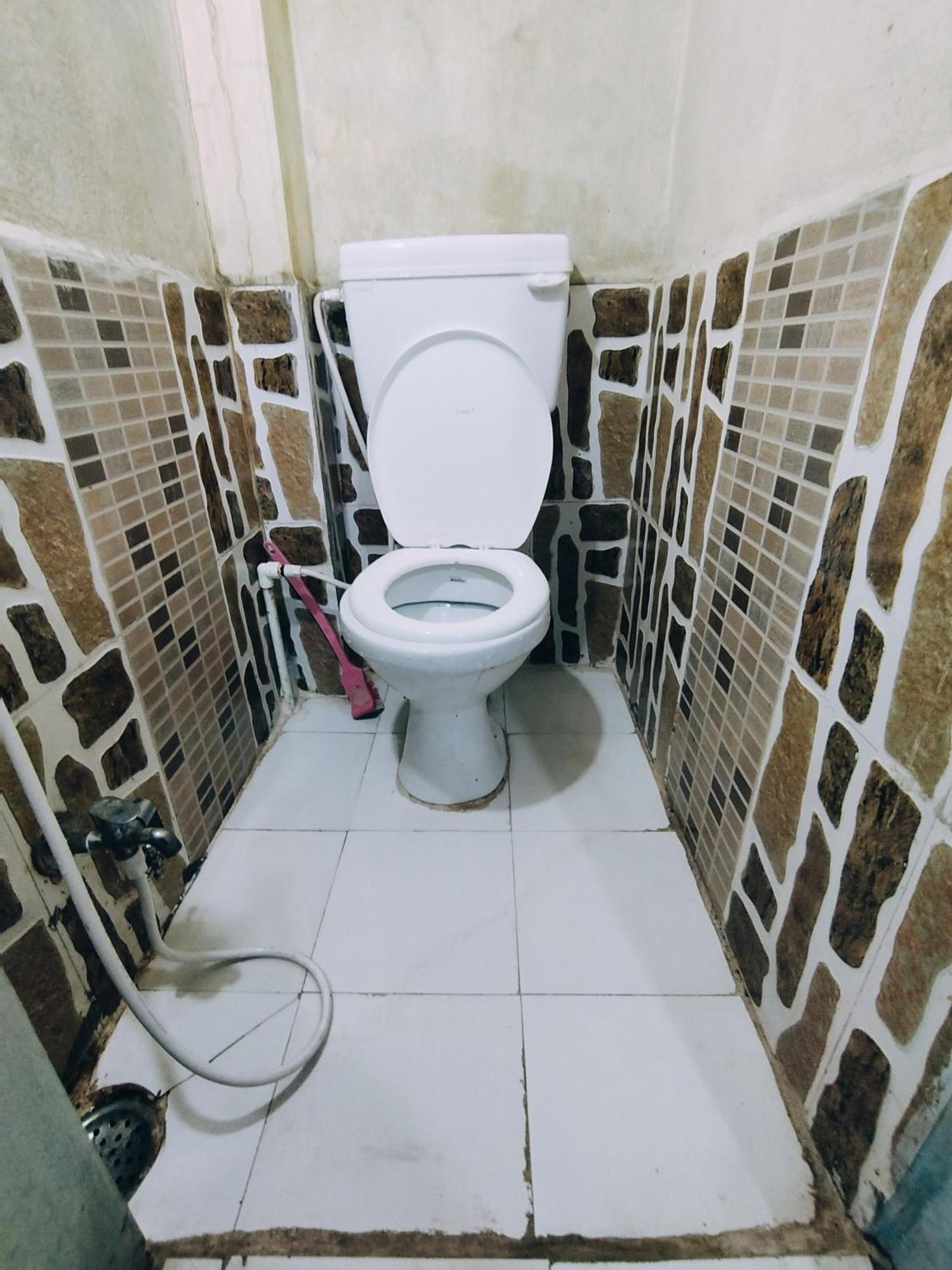 Kalpeshwar Homestay اوجاين المظهر الخارجي الصورة