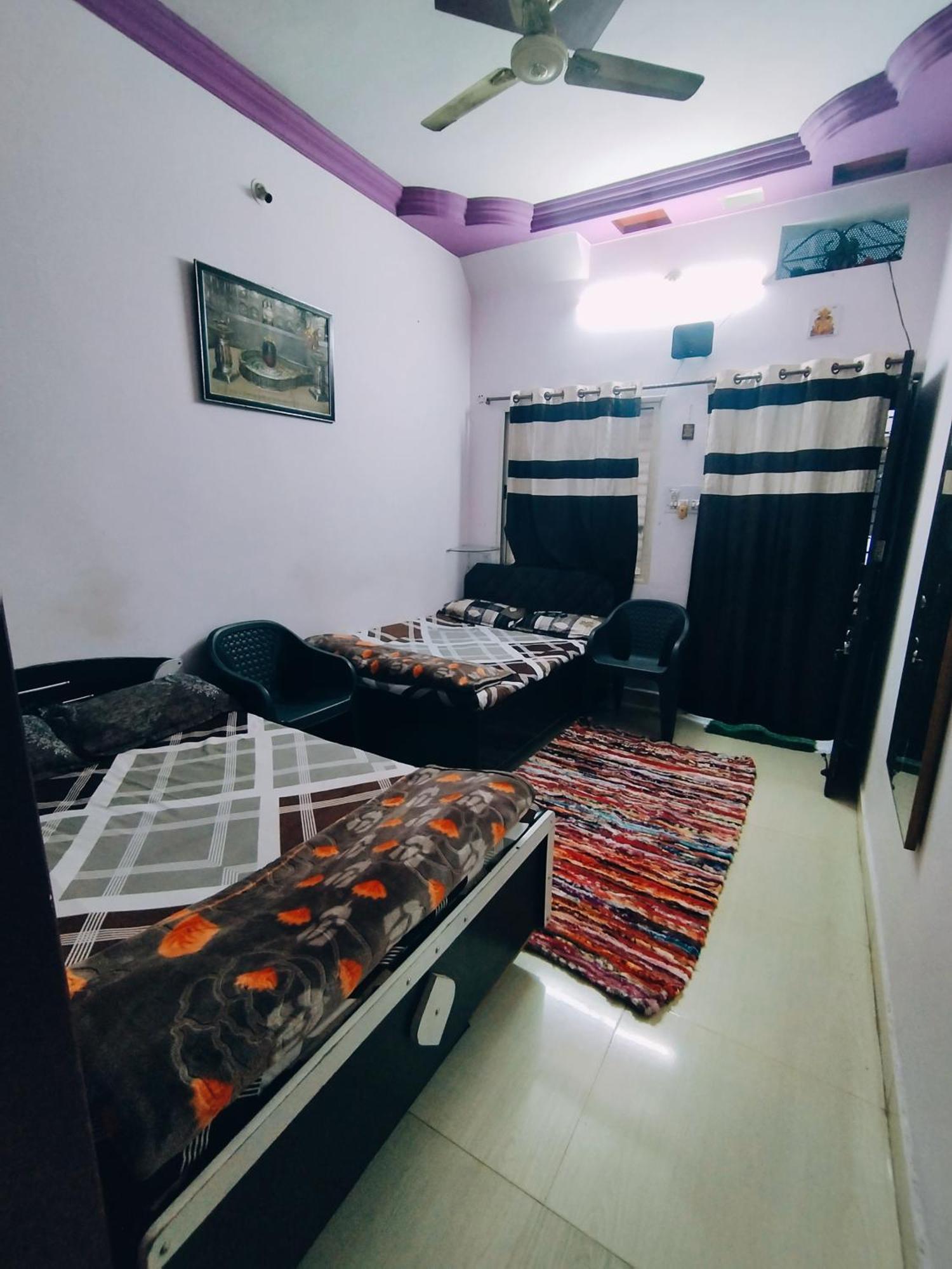 Kalpeshwar Homestay اوجاين المظهر الخارجي الصورة